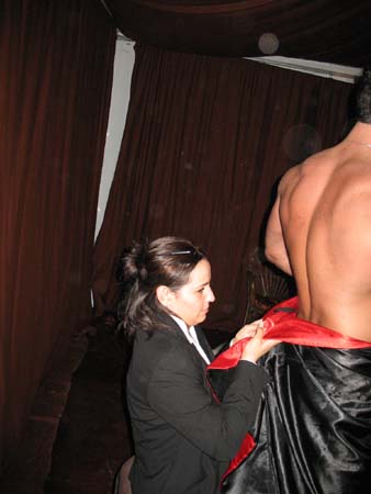 strip tease Emanuele a Milano Como Varese Novara festeggia addio al nubilato (57)